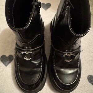 Zara Black Textured Sole